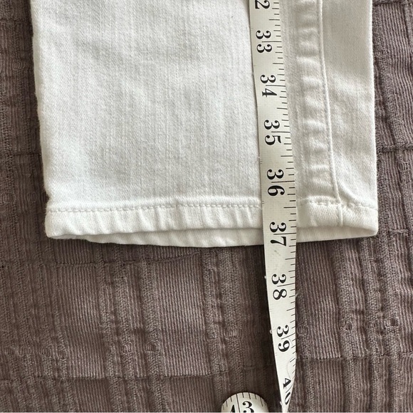 White Chico’s Women’s So Slimming Girlfriend Ankle Jeans Chico size 2 = 12 - Picture 12 of 14